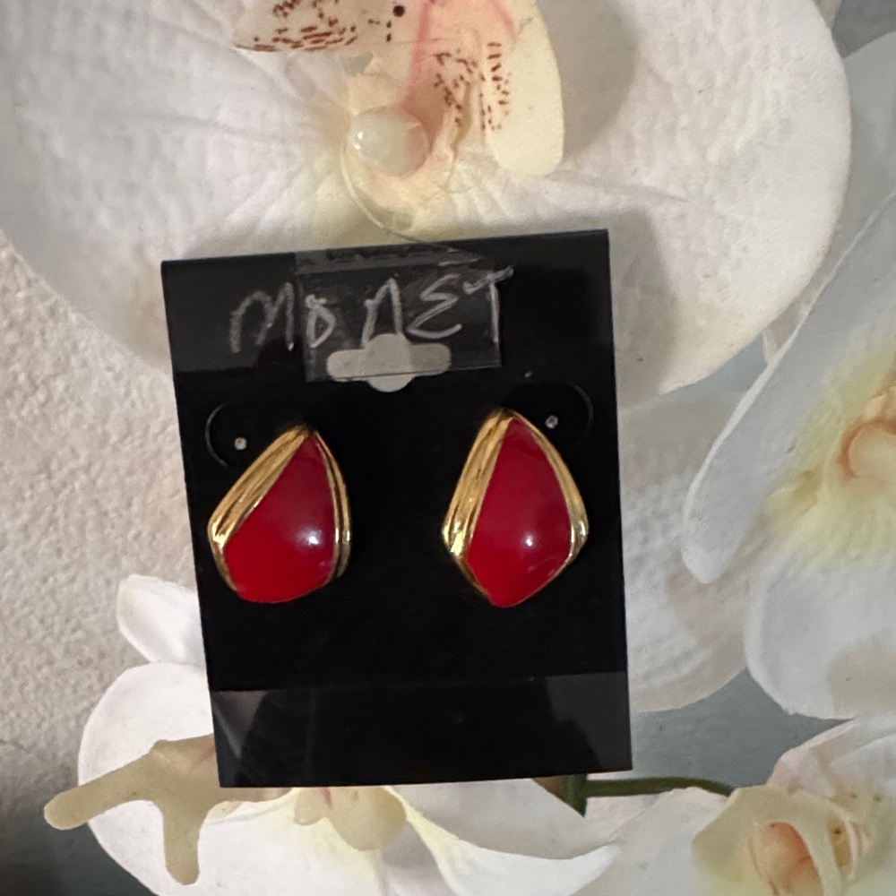 Vintage Monet Bold Red and Gold Earrings